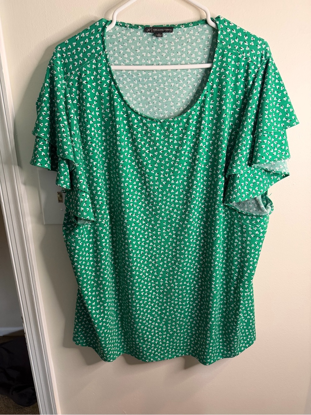 Adrianna Papell 3X Green Floral Flutter Sleeve Blouse Plus Size